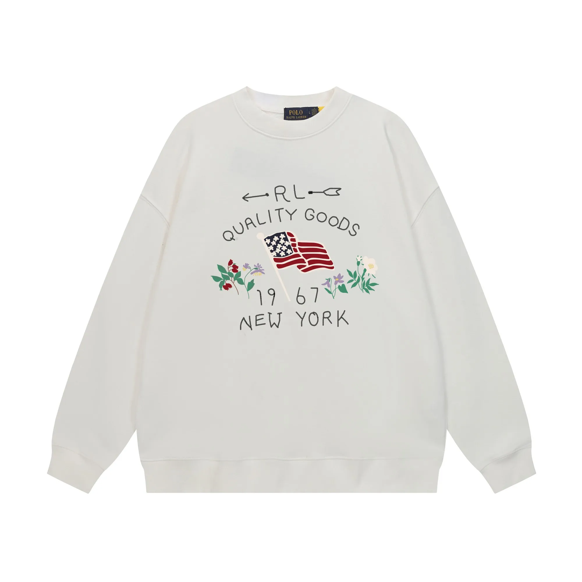 P200 Long-term stock] RalphLauren/Ralph Lauren 2025 autumn and winter new bear letter print 420g heavy large terry sweatshirt Ralph Lauren's age-reducing item, the coat fabric is made of 85% cotton ➕15% polyester, which not only retains the softness, comfort and breathability of cotton, but also adds the wear resistance and wrinkle resistance of polyester fiber, making the clothes more durable and easy to care for. Even in slightly cooler weather, you won't feel stuffy when wearing it. This kind of fabric has a natural crisp feel and is not easy to pill or deform. The bear on the chest is printed with English letters. It is full of color, full of three-dimensionality, and lifelike, adding a bit of liveliness and interest to the whole sweatshirt. There is no pressure to dress, regardless of age or gender. Complete accessories! Color: black, white, navy blue, light floral gray Size: M-L-XL-XXL